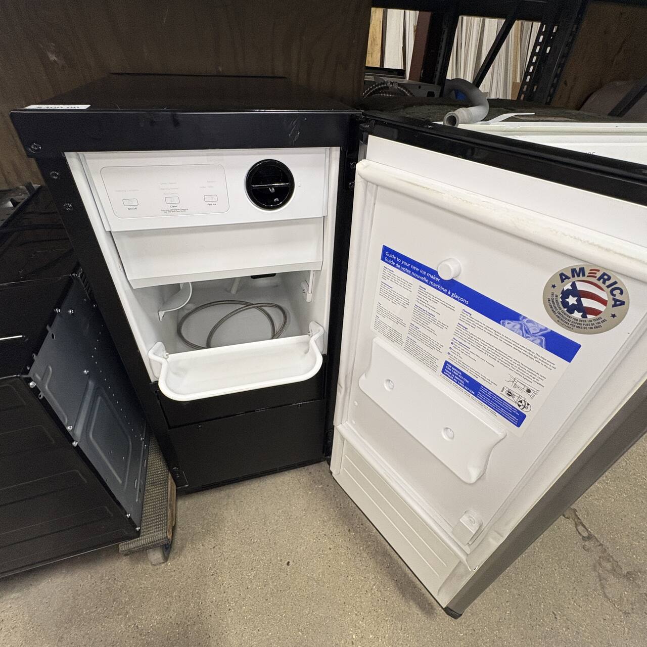Undercounter Ice Maker