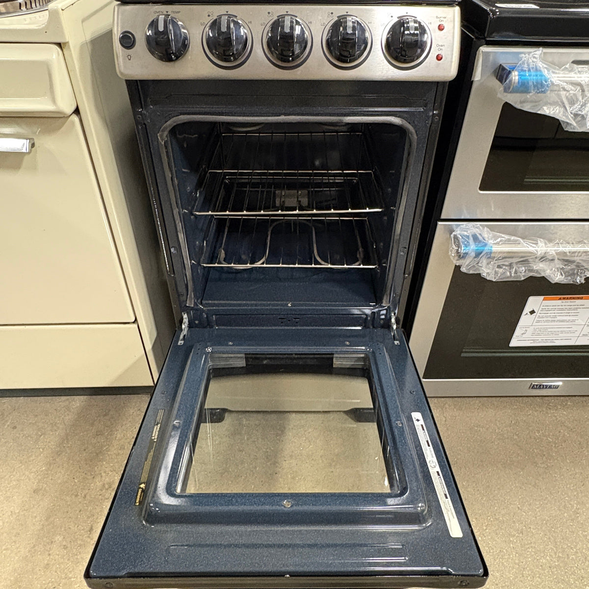 Danby 24 in Electric Range