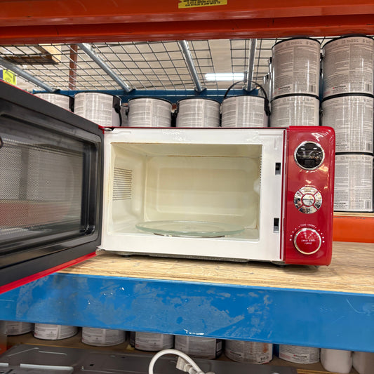 Galanz Retro Red Microwave FALSE in-store location-set published-all-channels
