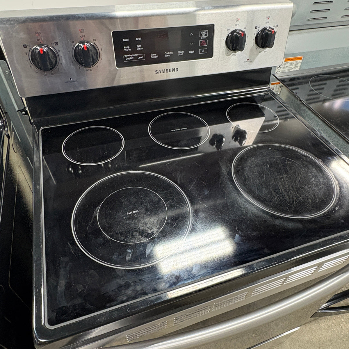 Samsung 30 in Electric Range