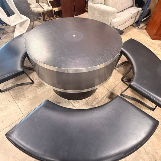 5 Pc Round Table & Bench Set location-set