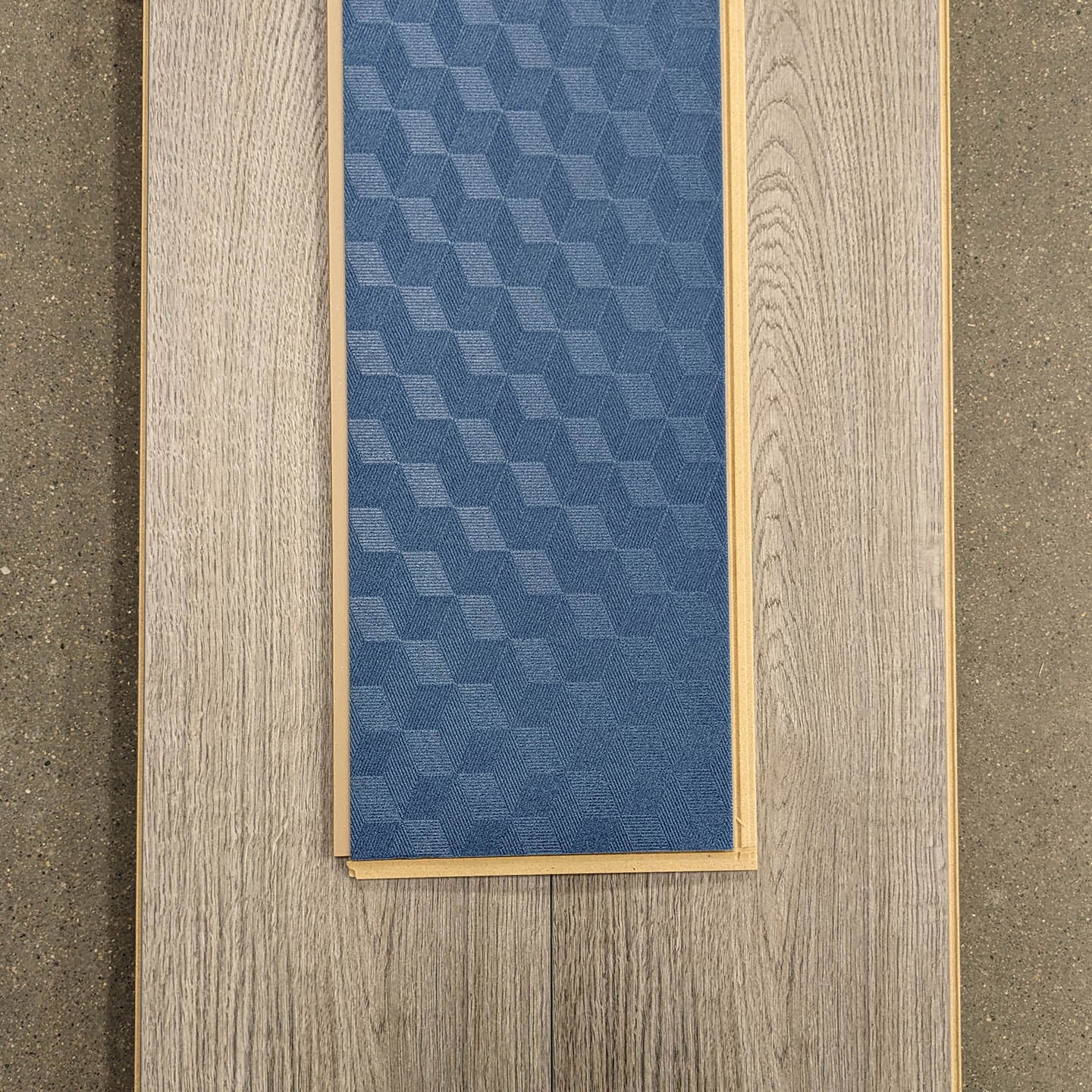 Gleason Pointe Laminate false