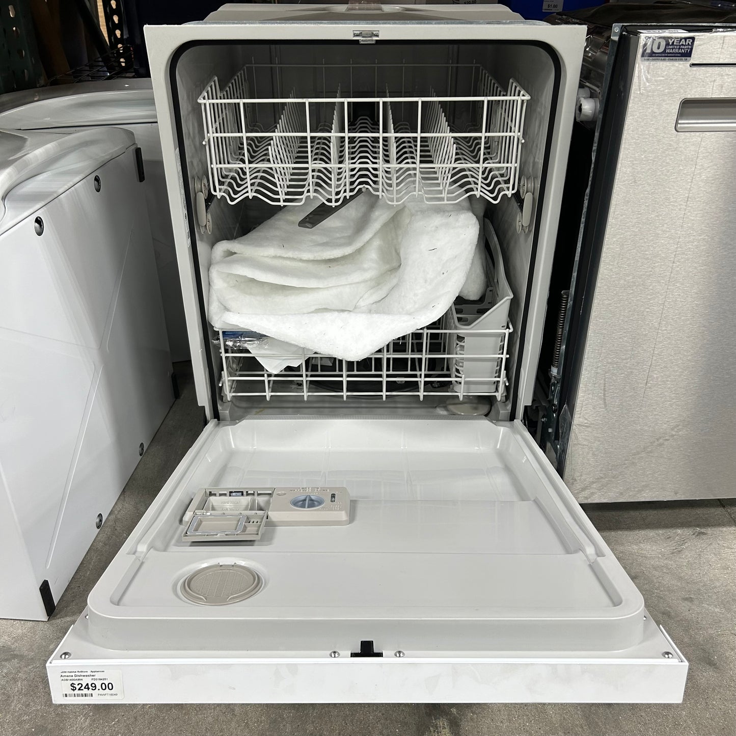 Amana Dishwasher