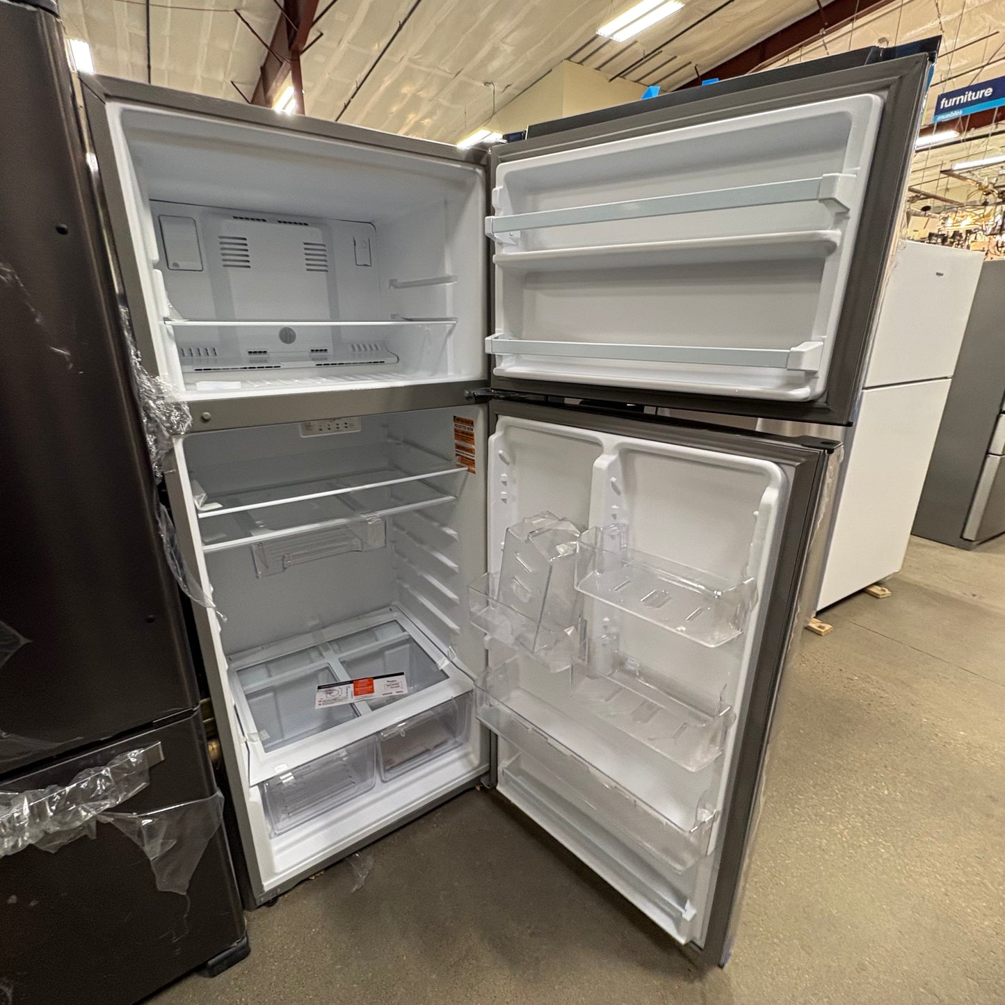 Whirlpool Top Freezer Fridge