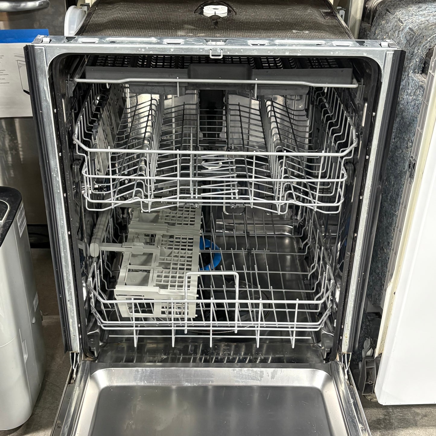 Frigidaire Dishwasher