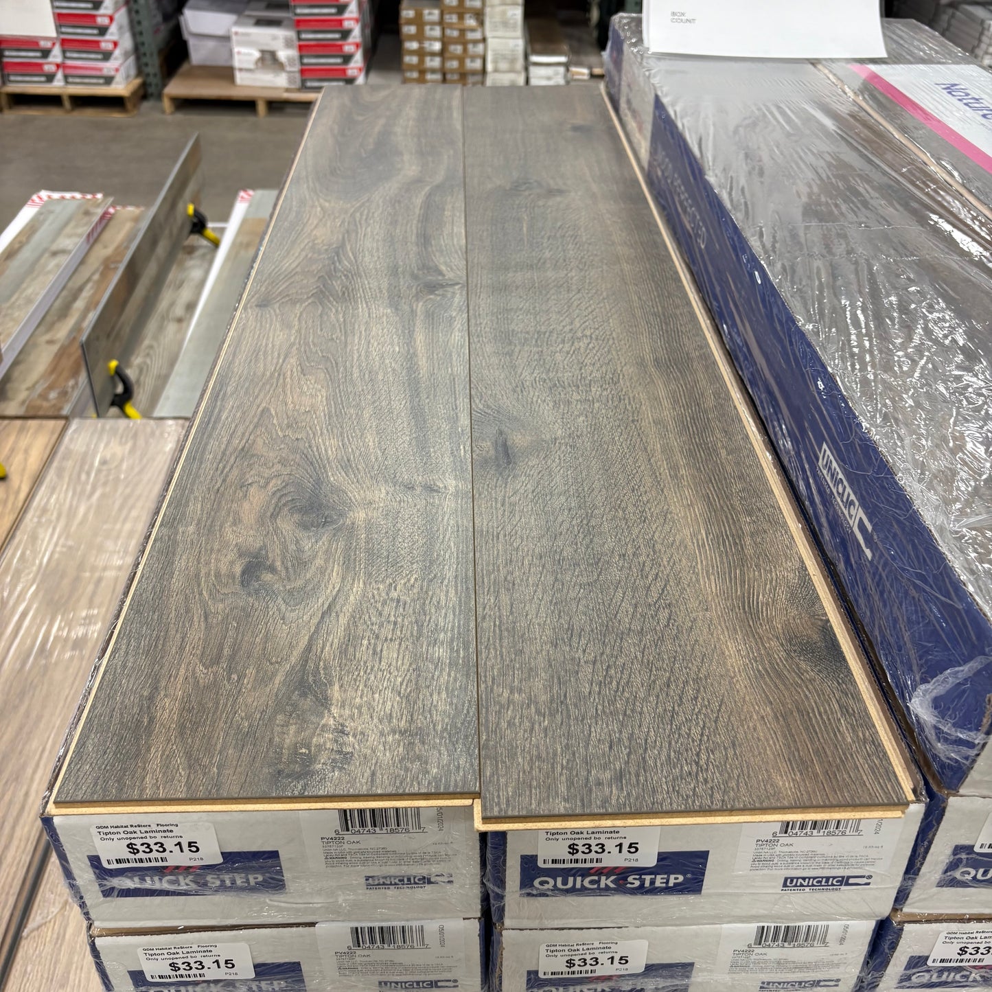 Tipton Oak Laminate