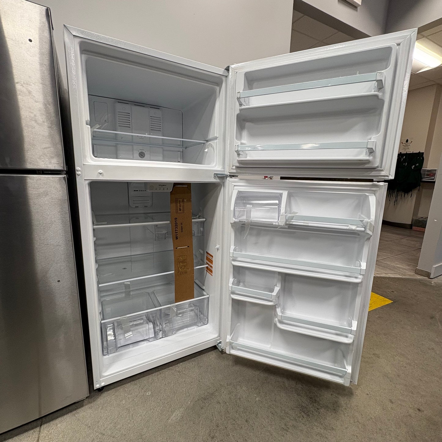 Whirlpool Top Freezer Fridge