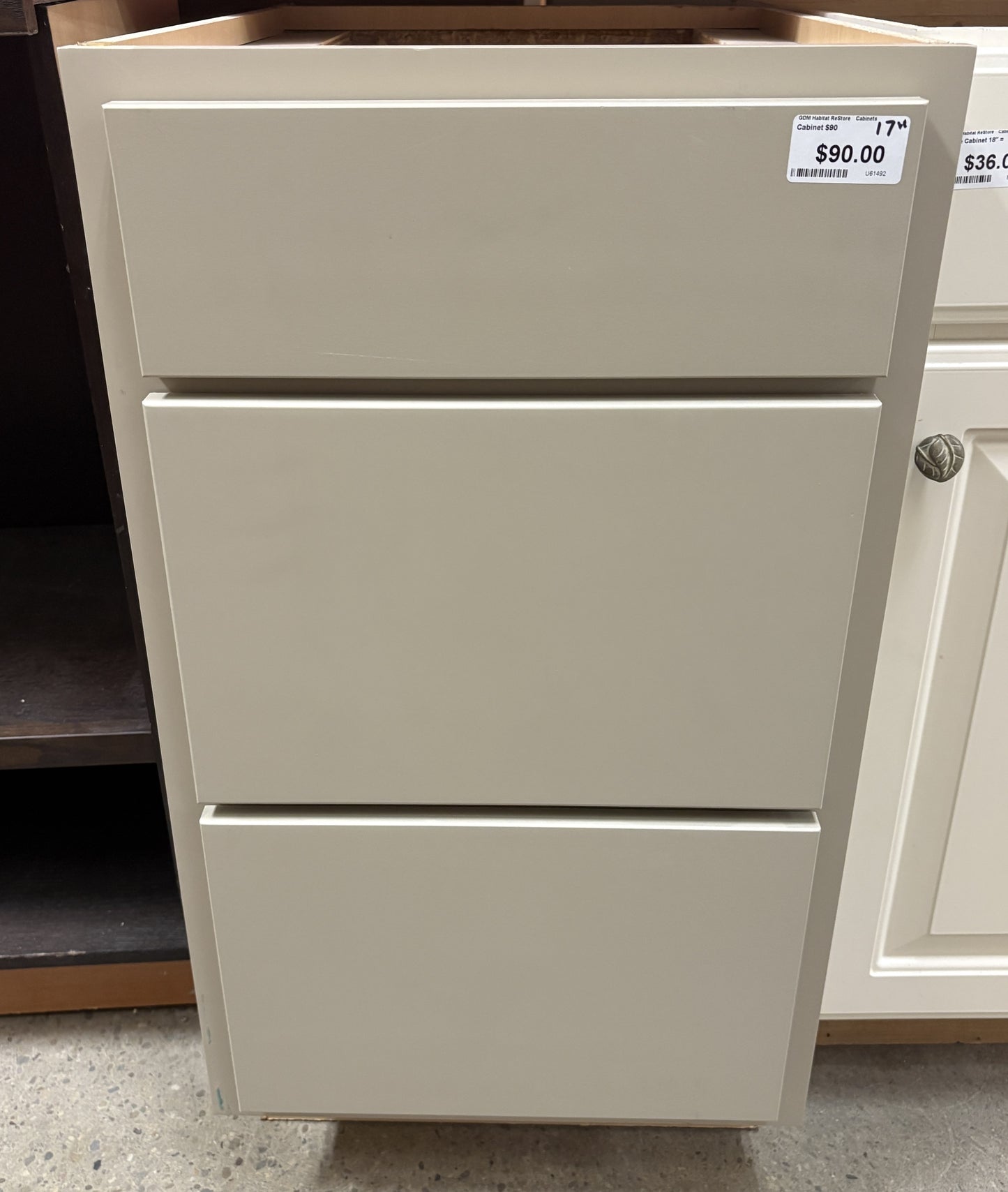 Taupe 3‑Drawer Base Cabinet