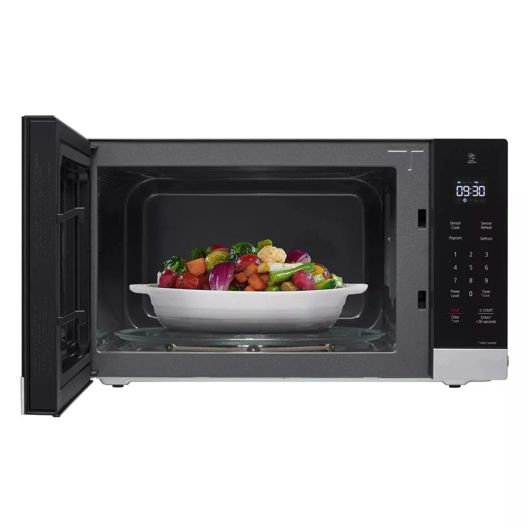 LG NeoChef Countertop Microwav