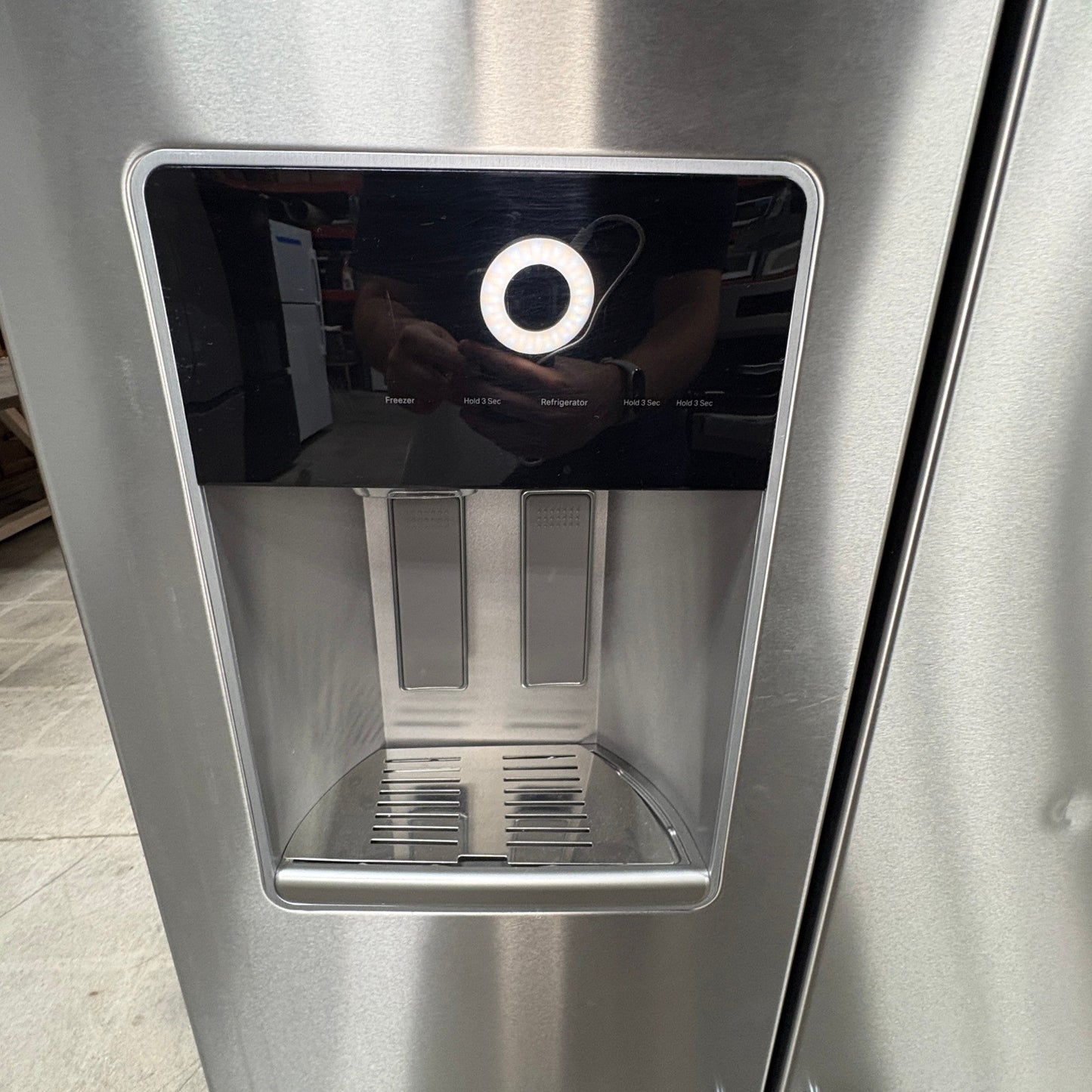 GDM Habitat for Humanity ReStore KitchenAid stainless steel refrigerator exterior water and ice dispenser panel