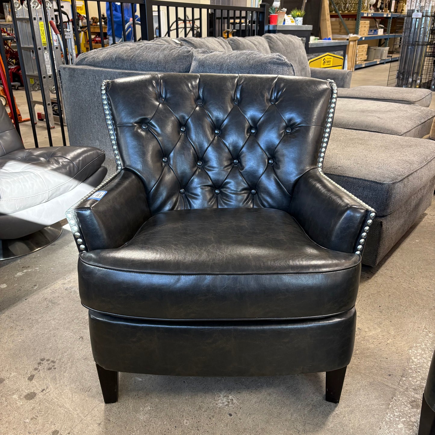 Black Tufted Leather Armchair