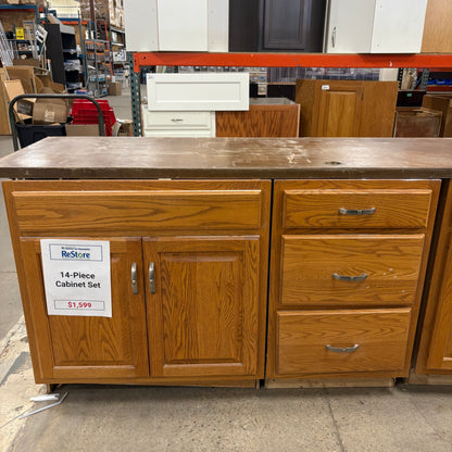 14 Pc. Cabinet Set