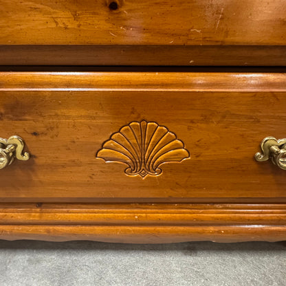 Rustic Pine 5 Drawer Dresser