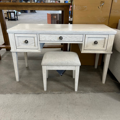 Ashley Furniture Vanity&Stool