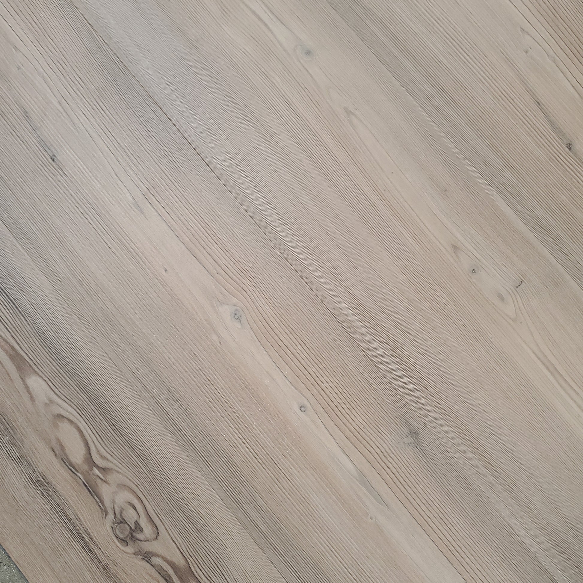 SPC Vinyl Plank - Weathered Pine - 17.43 sq ft SPC Vinyl Plank Flooring