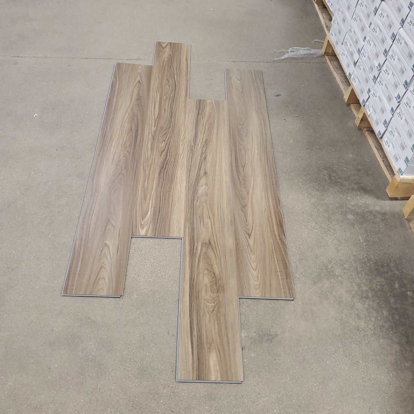 SPC Vinyl Plank - Chestnut - 27.73 sq ft SPC Vinyl Plank Flooring