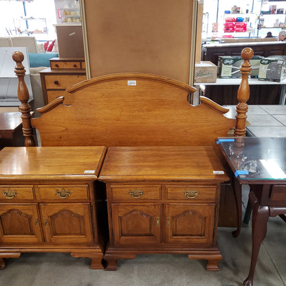 5 pc Thomasville Bedroom Set true