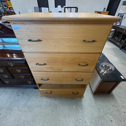 Light Oak 4-Drawer Chest