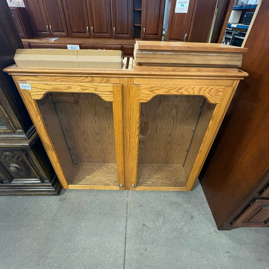Oak Wall Cabinet, Glass FALSE