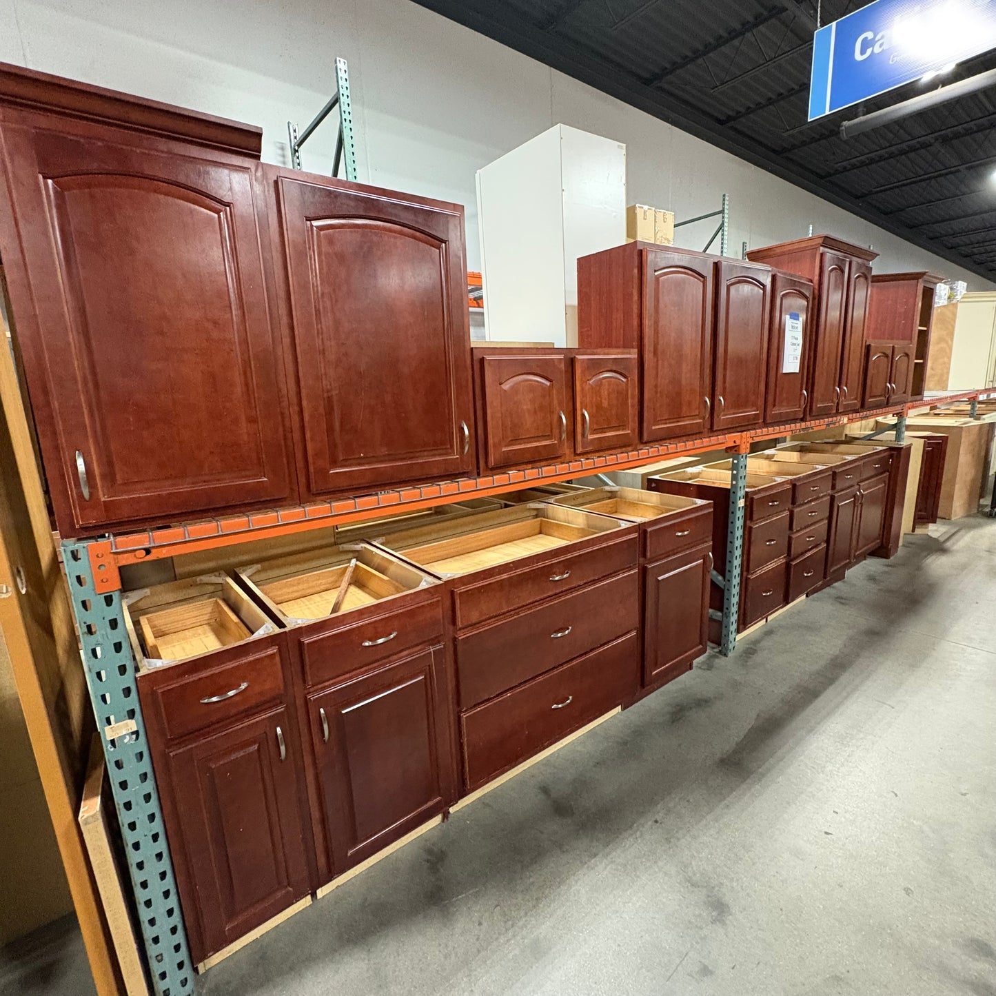 17pc Cabinet Set