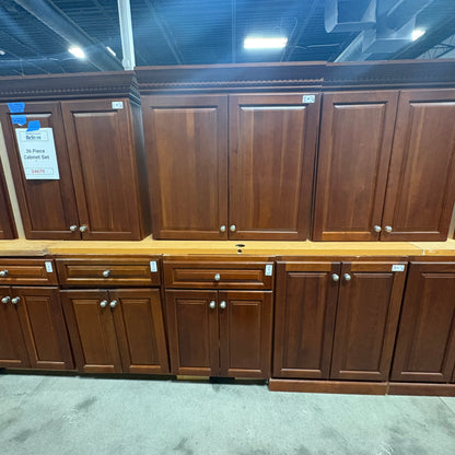 Cherry 36‑Pc Kitchen Set