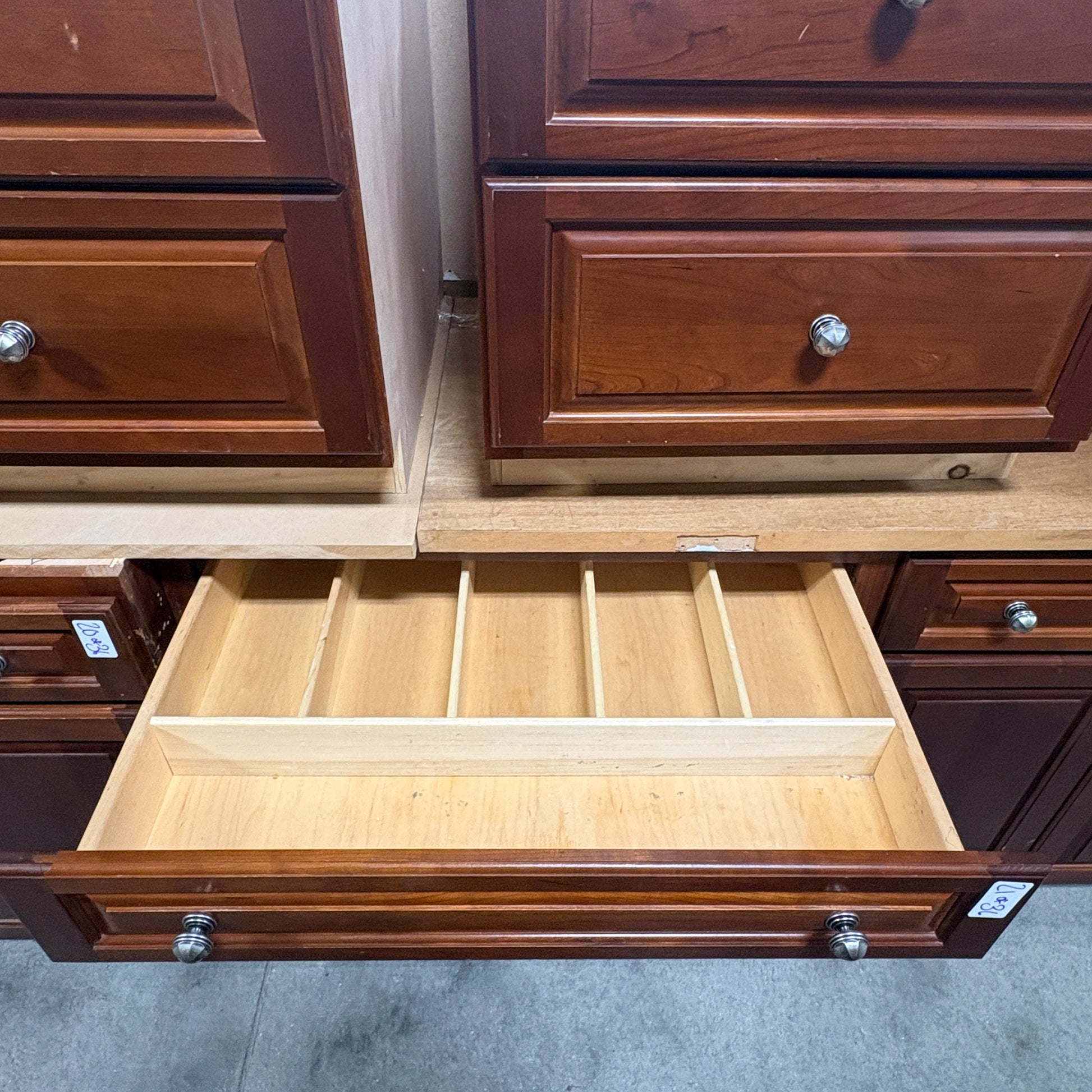 Cherry 36‑Pc Kitchen Set