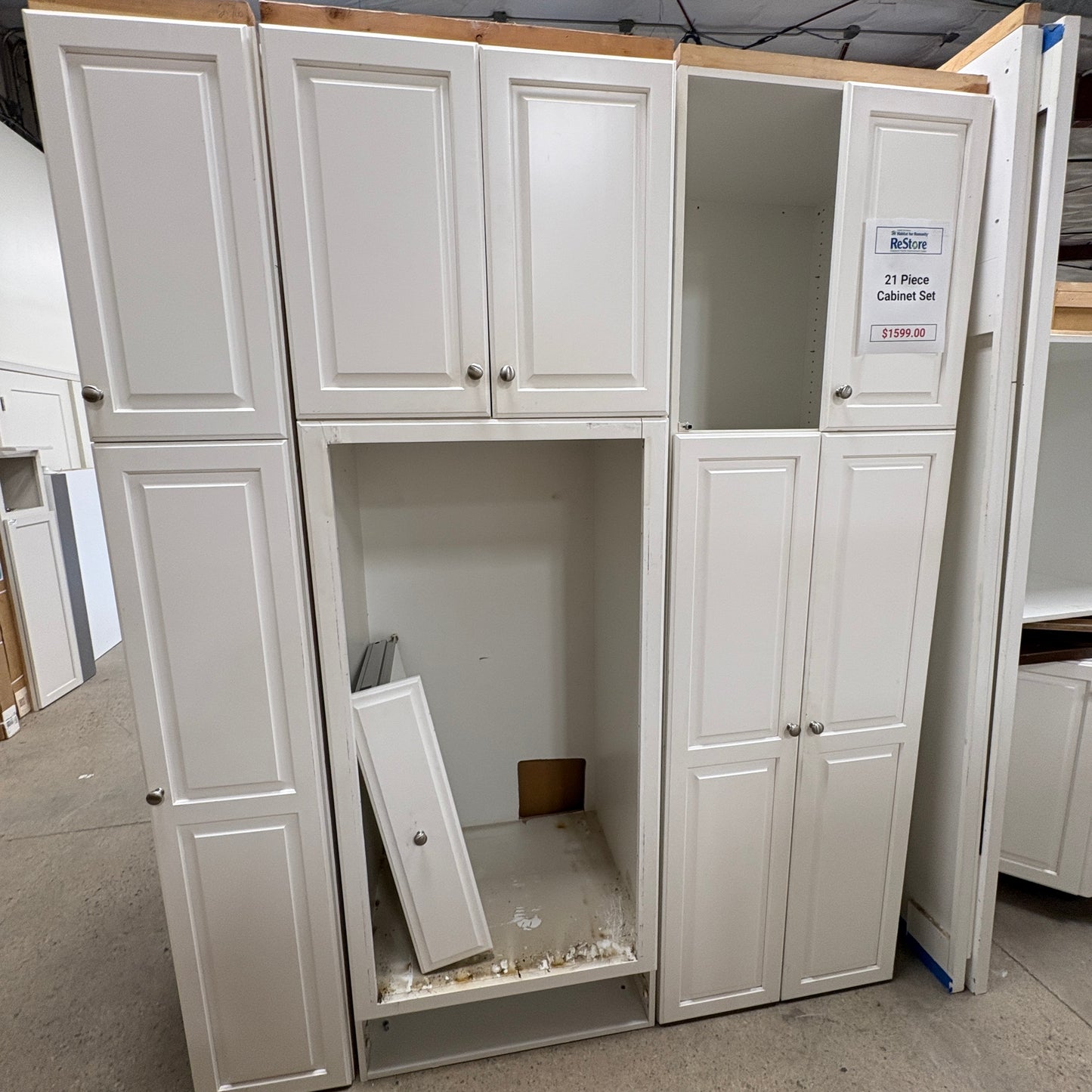 21-Piece White Cabinet Set FALSE