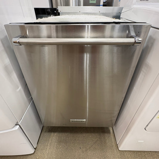 Modern KitchenAid Dishwasher