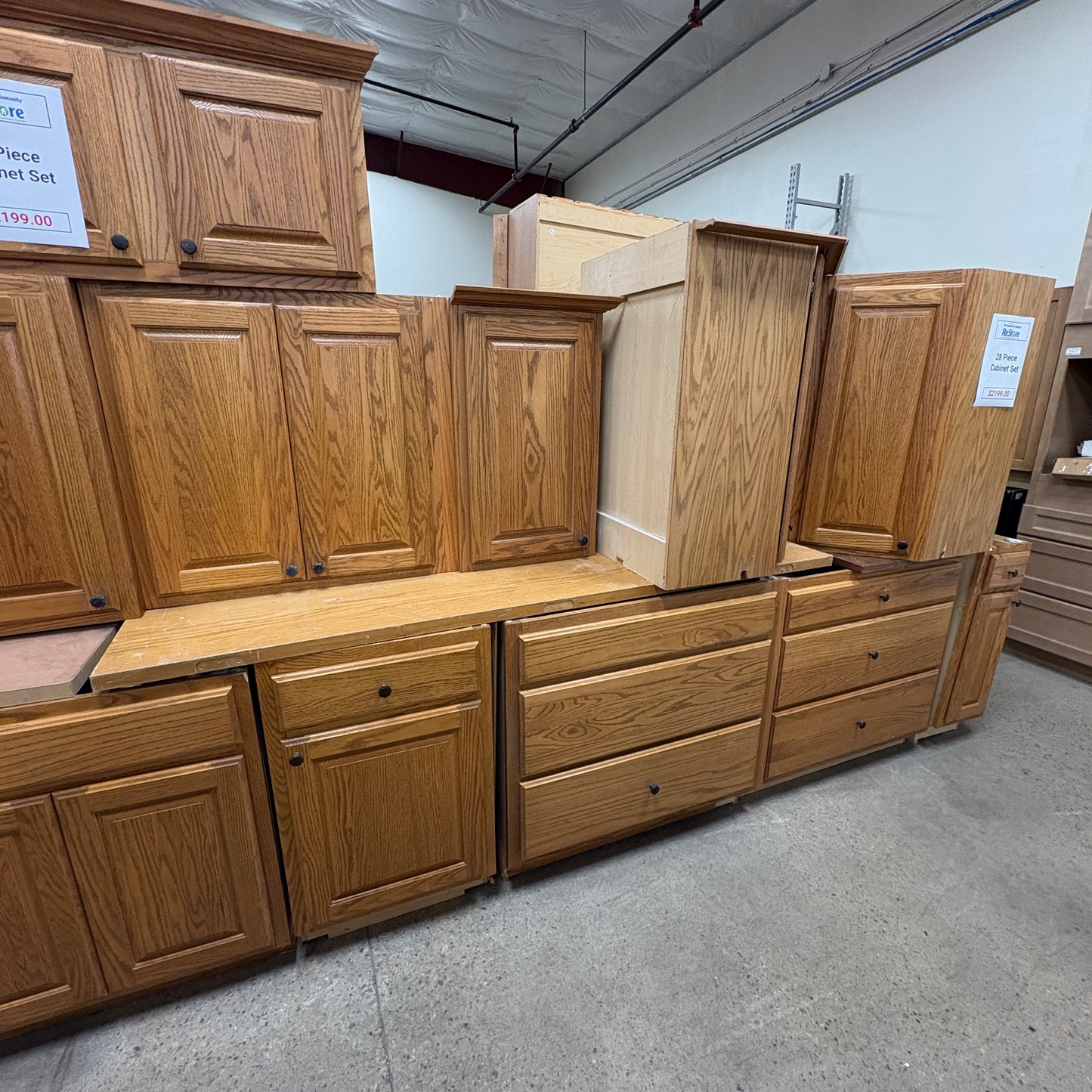 28-pc Oak Kitchen Cabinet Set