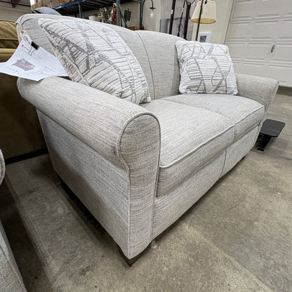 England Angie Begie Loveseat