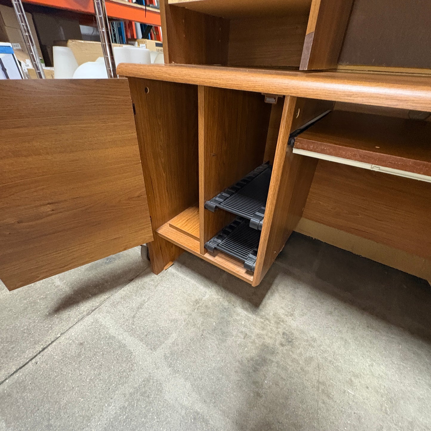 Oak Desk with Hutch