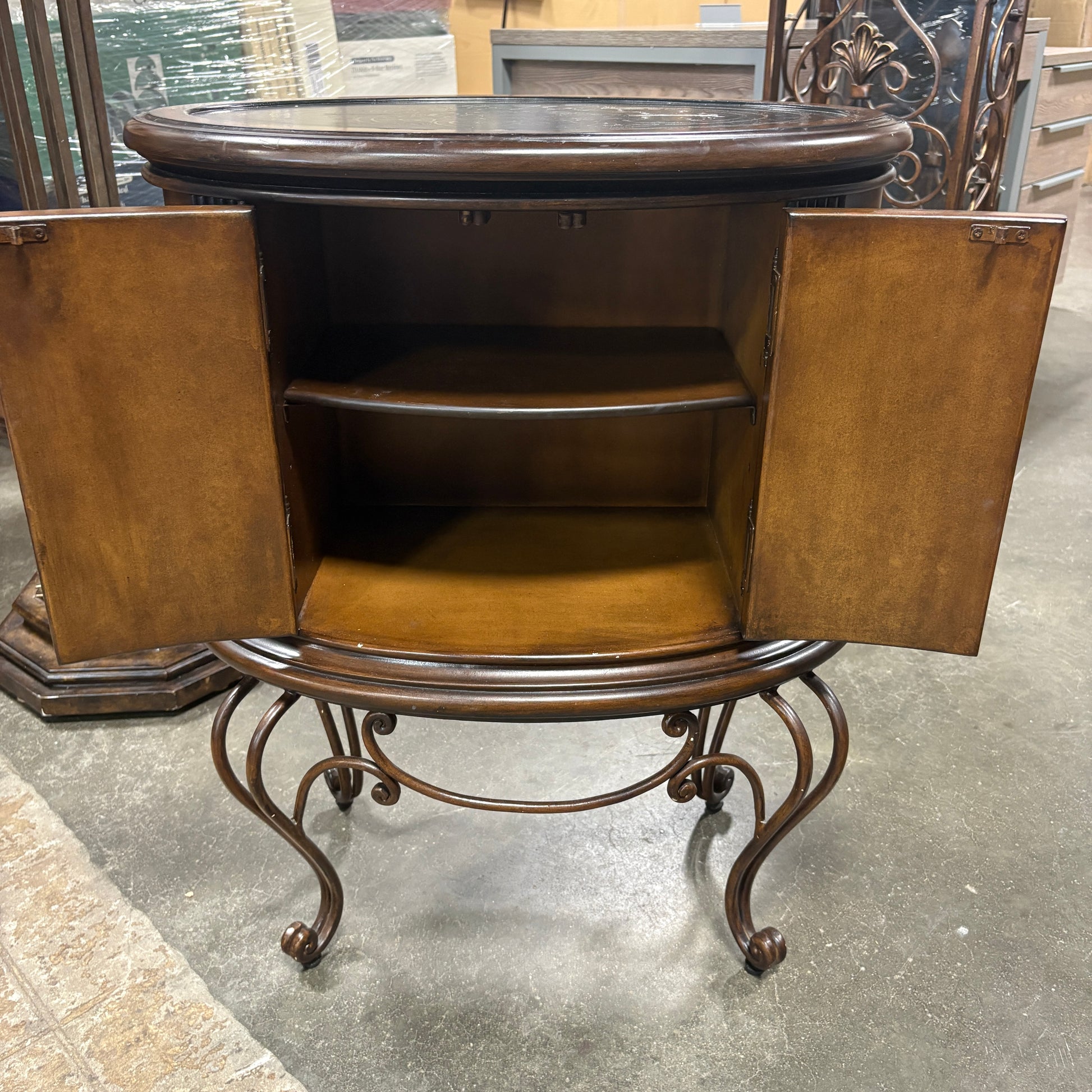 Hooker Seven Seas Cabinet FALSE