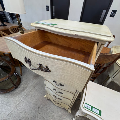 French Provincial 7-Drawer Lingerie Chest FALSE