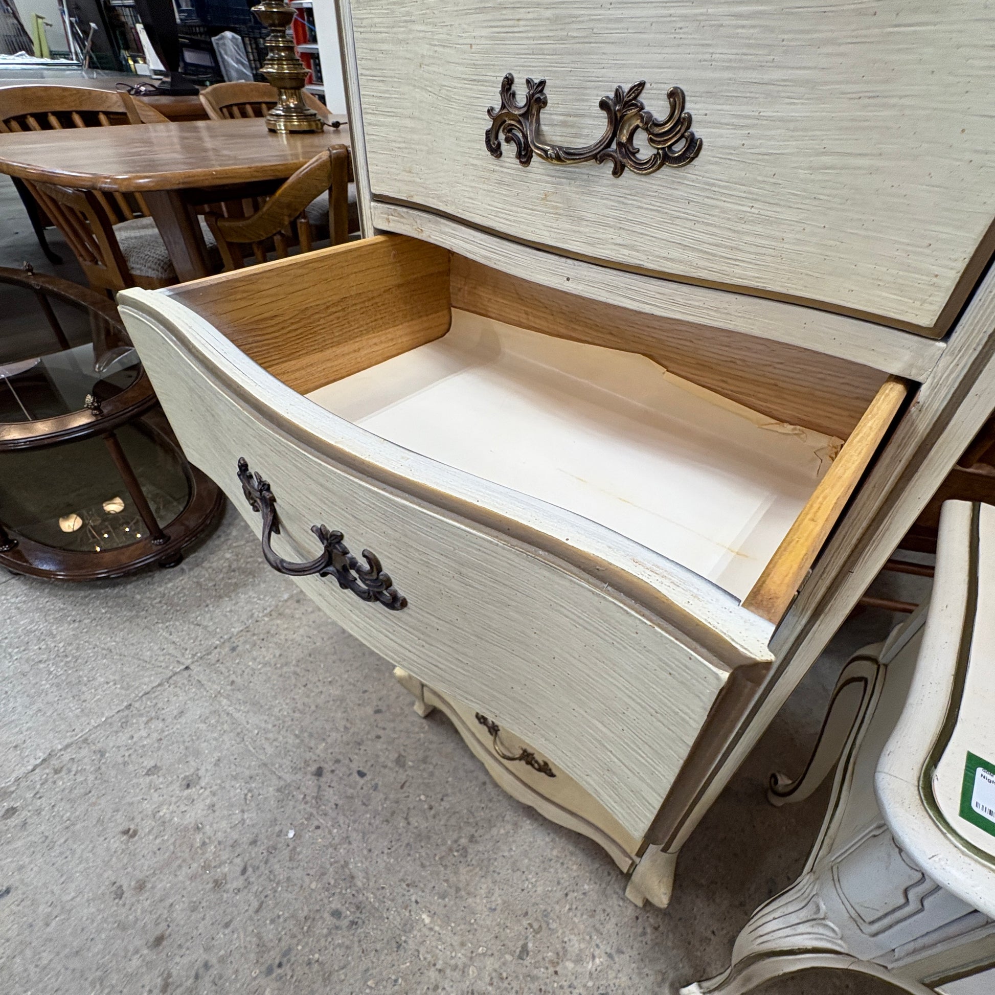 French Provincial 7-Drawer Lingerie Chest FALSE