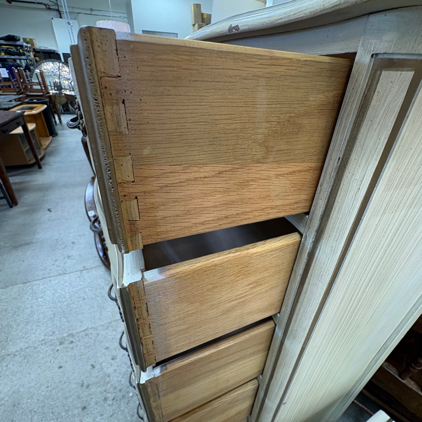 French Provincial 7-Drawer Lingerie Chest FALSE