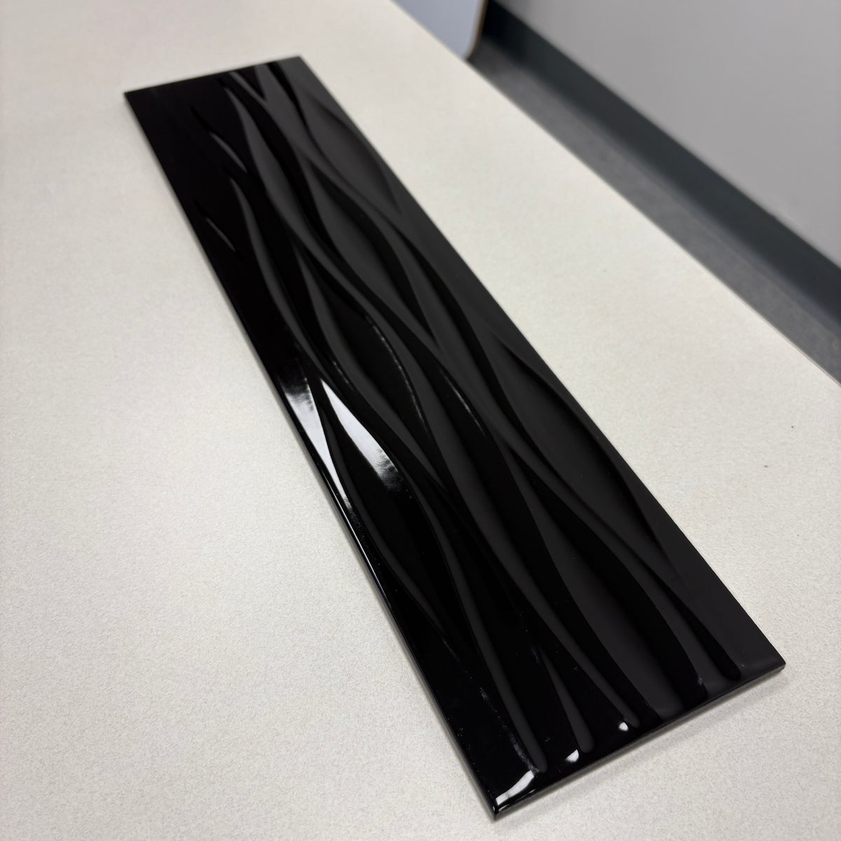 Krea Black Ripple 4x16 Subway