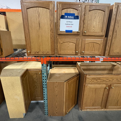 12 Pc Merillat Oak Cabinet Set