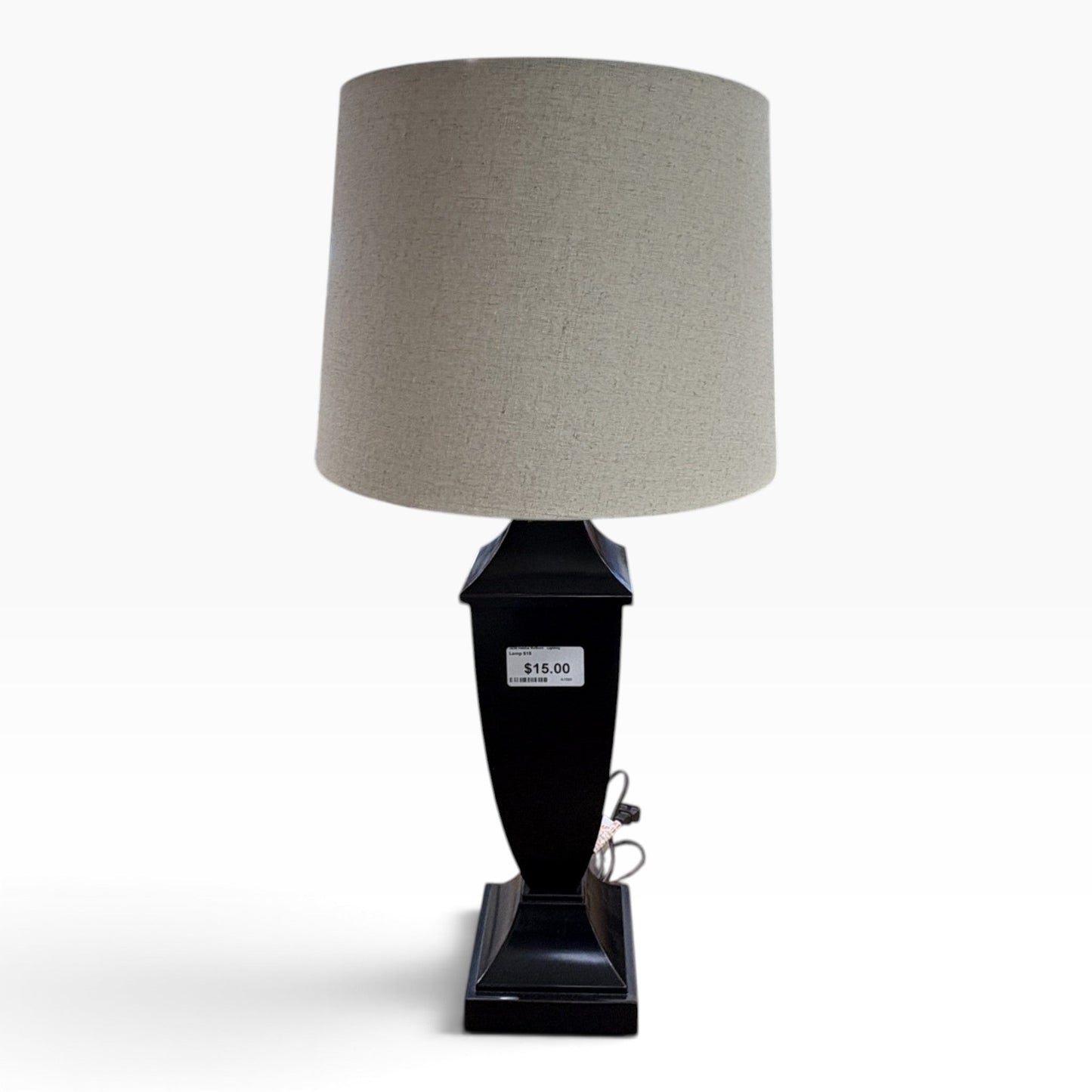 Black Urn Table Lamp w/Shade