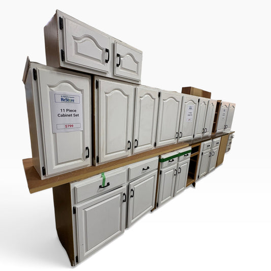11 piece white cathedral arch kitchen cabinet set, full run
