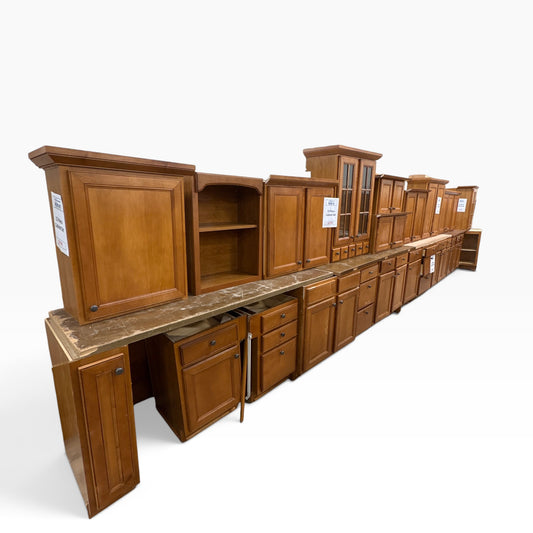 23 piece honey maple raised panel kitchen cabinet set, full run