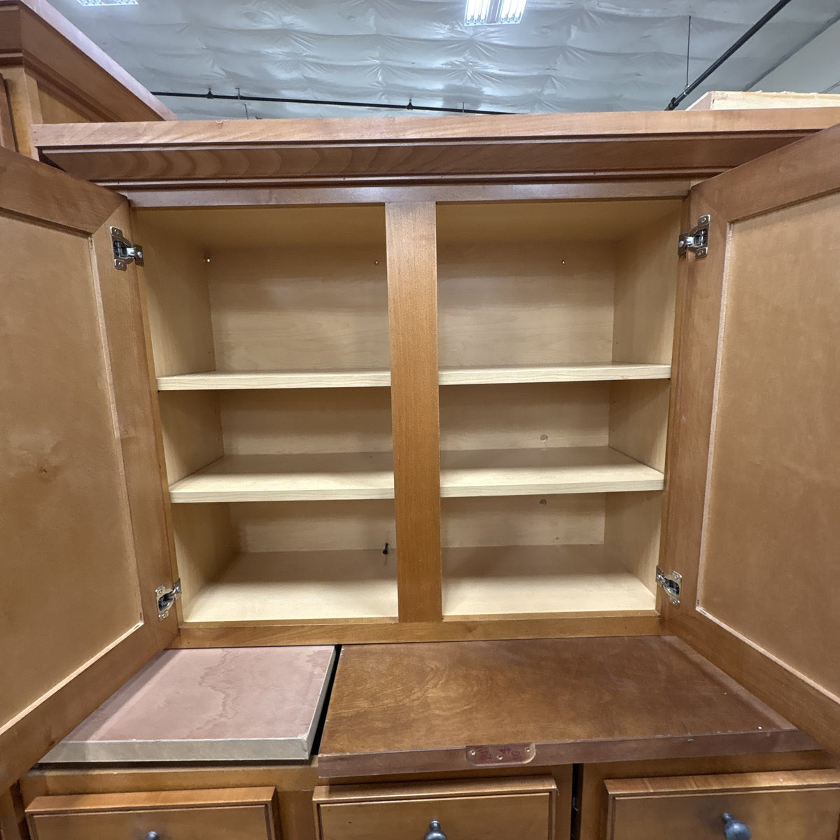 23 Pc Maple Cabinet Set FALSE location-set