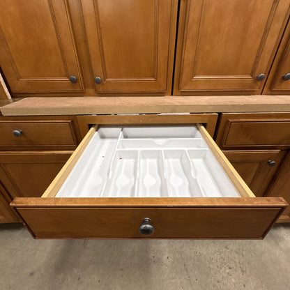 23 Pc Maple Cabinet Set FALSE location-set