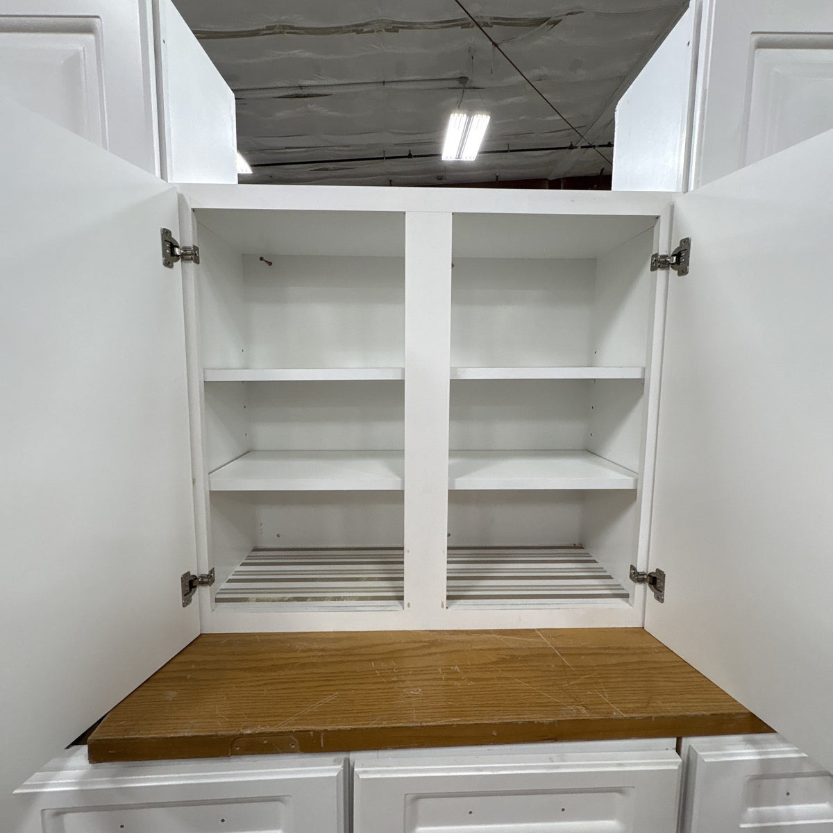 20 Pc White Cabinet Set FALSE location-set