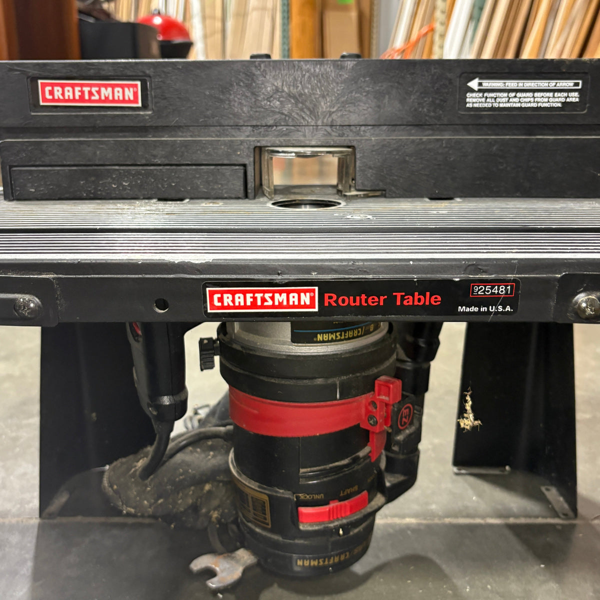 Craftsman 925481 Router Table with 2 HP Plunge Router - detail 3