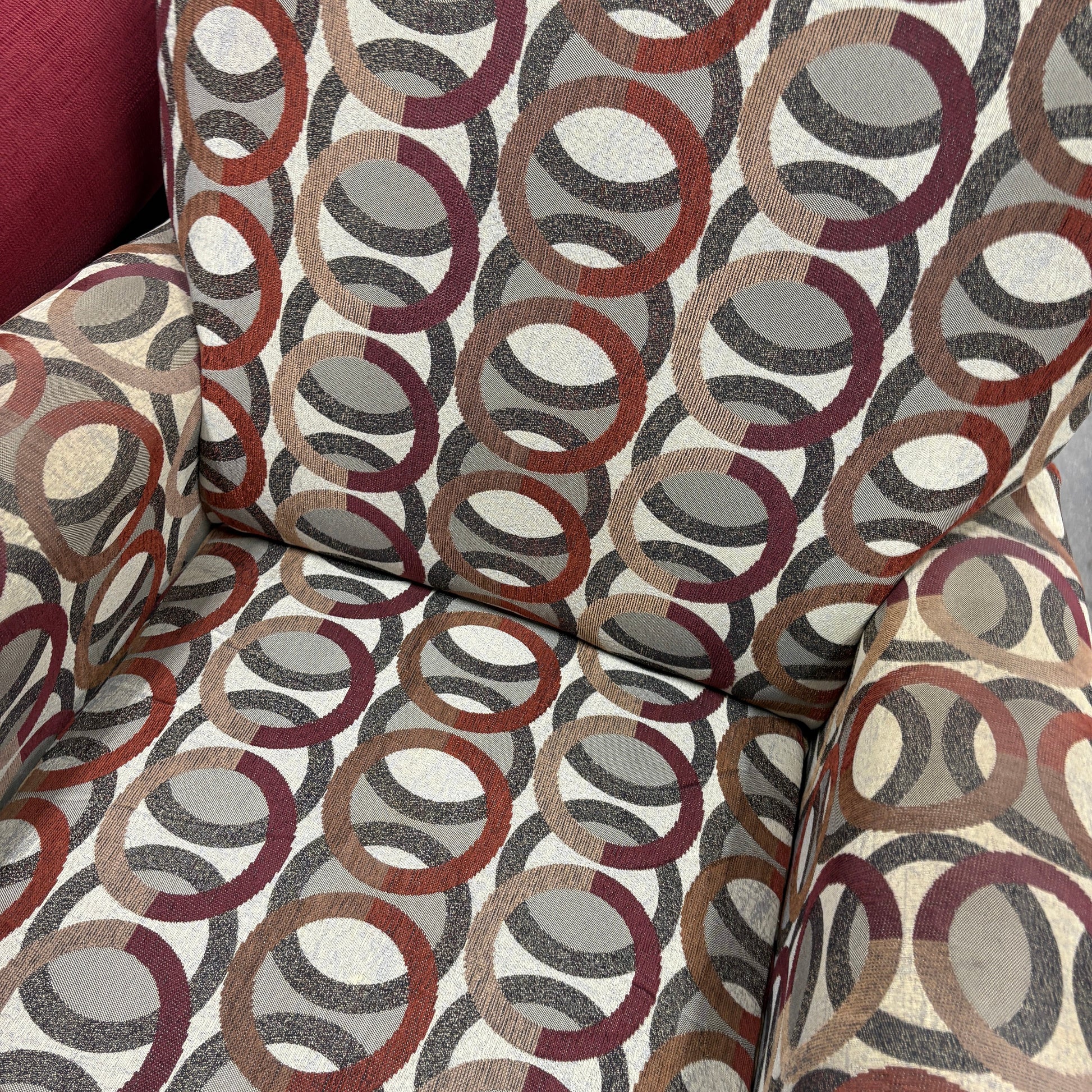 GDM Habitat for Humanity ReStore Push-Back Recliner Accent Chair, Circles Pattern