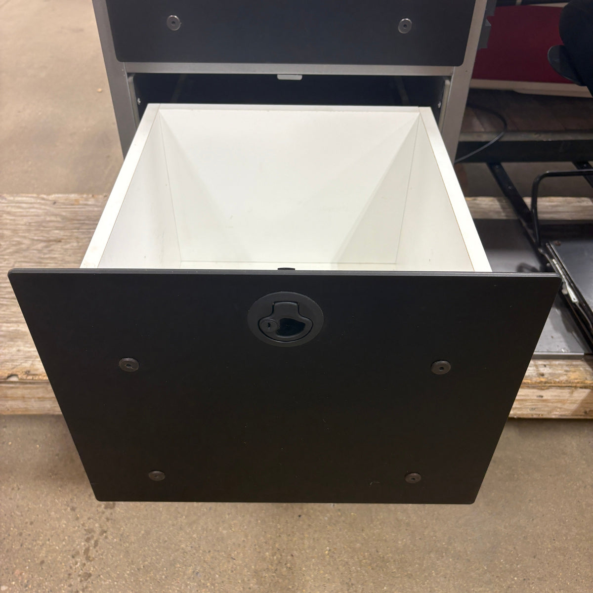 Mobile Desk and Chair Set - deeper file drawer open