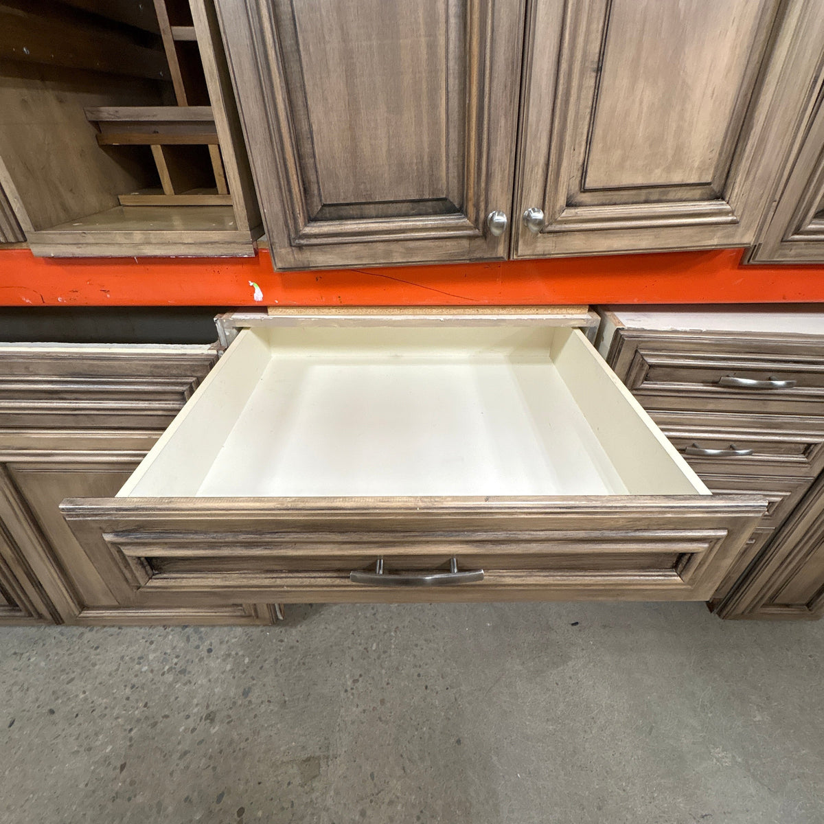 14 Pc Glazed Cabinet Set