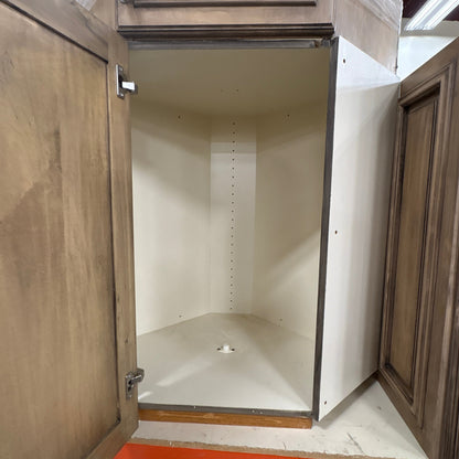 14 Pc Glazed Cabinet Set