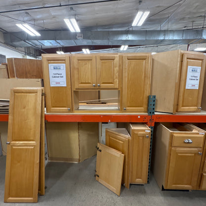 14 Pc KraftMaid Cabinet Set