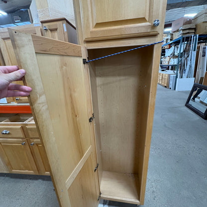 14 Pc KraftMaid Cabinet Set